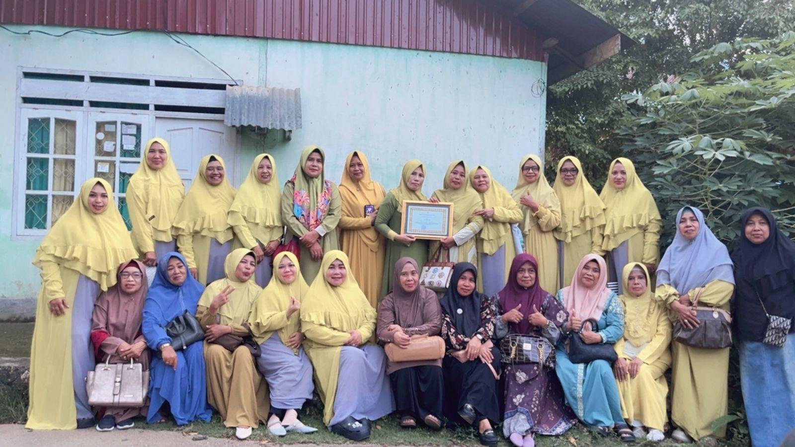 Pengajian Rutin Karaengta Kota Baubau Tingkatkan Iman, Tebalkan Cinta Al Quran
